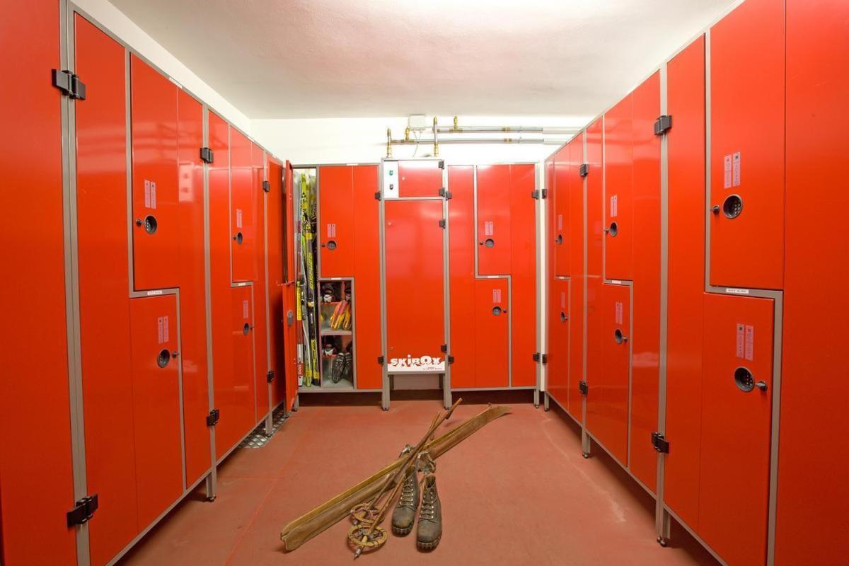 Garni Oasi Hotel Livigno Eksteriør billede
