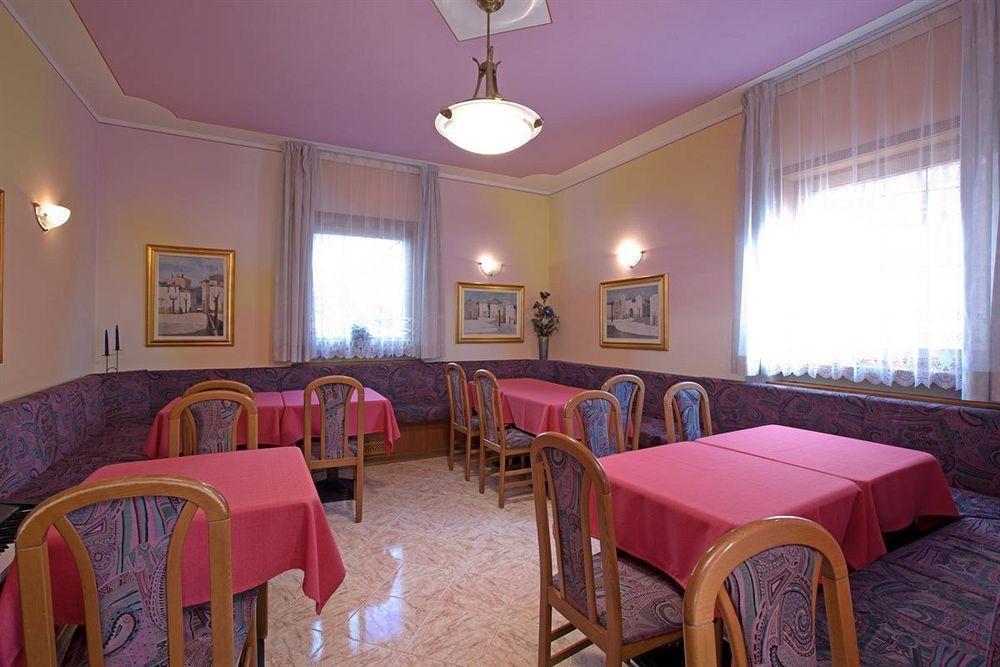 Garni Oasi Hotel Livigno Eksteriør billede